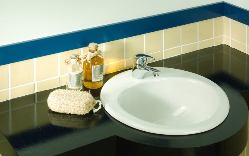 Чем мыть плитку в ванной - лучшие идеи по уходу и очистке самых популярных вариантов плиток (85 фото)