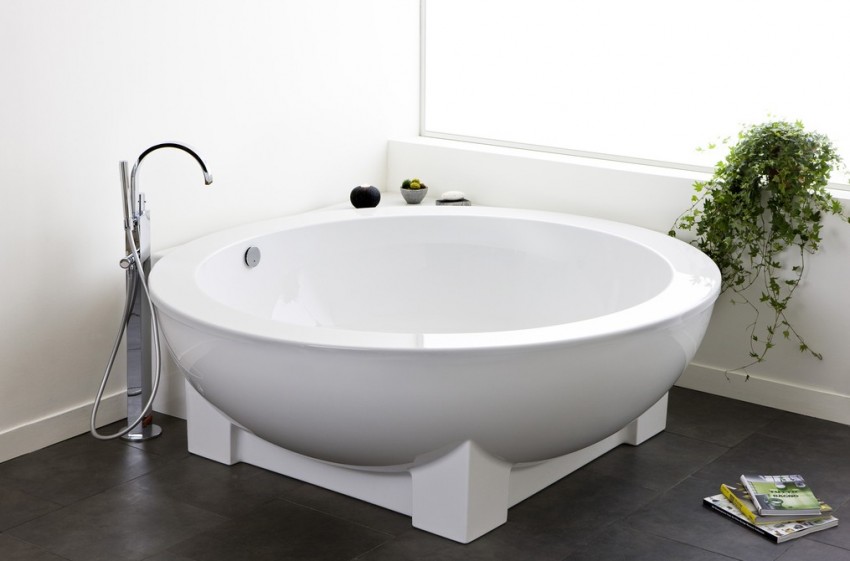 Круглая ванная - полезные советы по применению стильных круглых, полукруглых и овальных вариантов (115 фото)