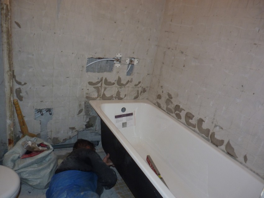 Монтаж ванной: как производится правильная установка и подключение современных ванн (105 фото)