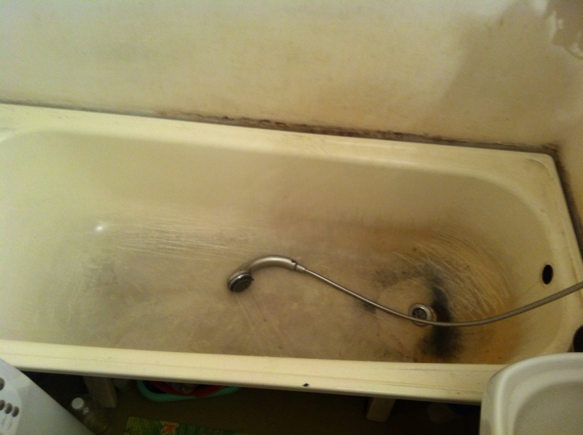 Желтый налет в ванной - качественная очистка в домашних условиях своими руками (75 фото)