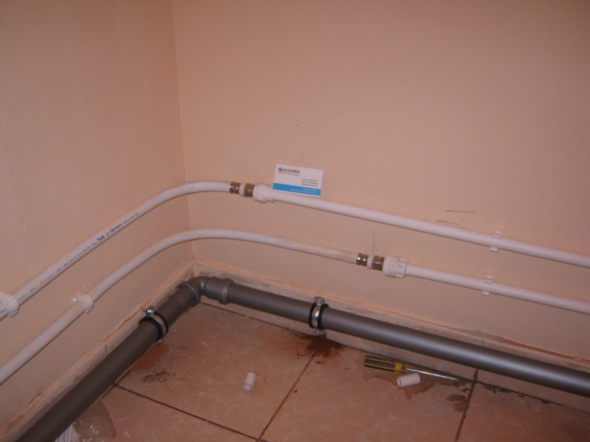 Трубы в ванной - расчет диаметра, подбор материала и рекомендации по размещению (110 фото)